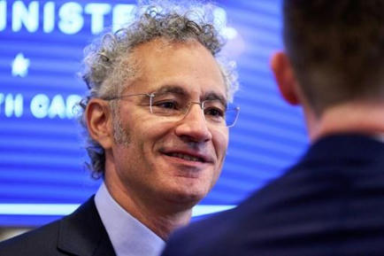 Le patron de Palantir juge que la France se "fera du mal" avec une souveraineté numérique en trompe-l'oeil ...